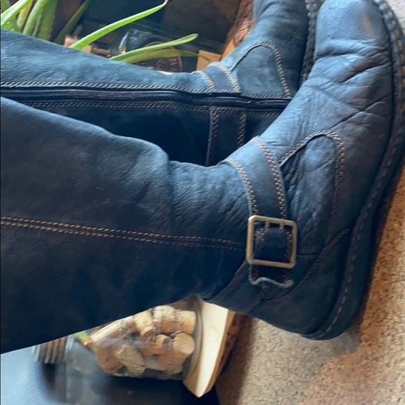 B.O.C. Leather Boots wide calf - Picture 6 of 6